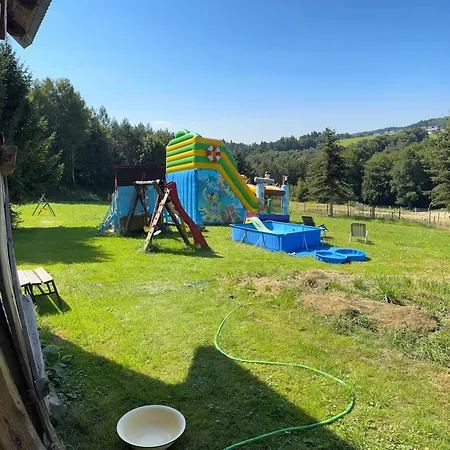 Na Lipowych Wzgórzach Casa de Férias